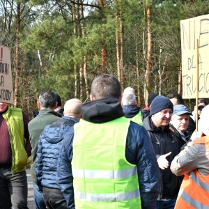 protest-przeciw-odpadom-chojnow-fot-zjak043