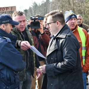 protest-przeciw-odpadom-chojnow-fot-zjak047