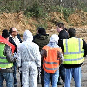 protest-przeciw-odpadom-chojnow-fot-zjak090
