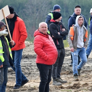 protest-przeciw-odpadom-chojnow-fot-zjak117