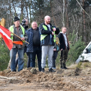 protest-przeciw-odpadom-chojnow-fot-zjak119