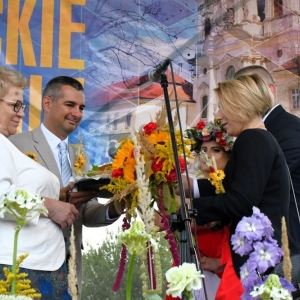 dozynki-legnickie-pole-fot-ewajak215.jpg