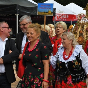 dozynki-pielgrzymka-fot-zjak080.jpg