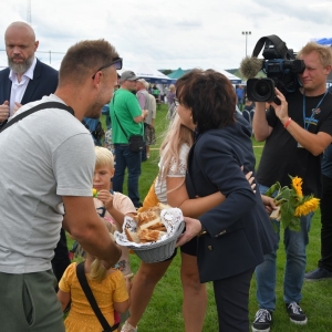 dozynki-gm-mecinka-fot-zjak218.jpg