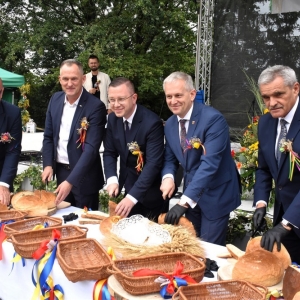dozynki-pow-polkowickiego-fottj35.jpg