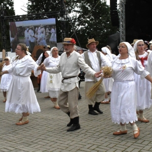 dozynki-gmny-wadroze-fot-ewajak198.jpg