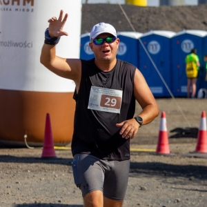 bieg-wokol-huty-fot-jakub-wieczorek069.jpg