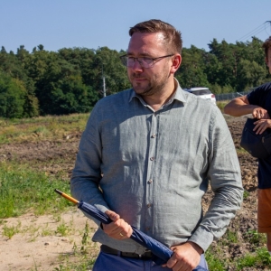 Otwarcie-farmy-fotowoltaicznej-fot-jakub-wieczorek006.jpg