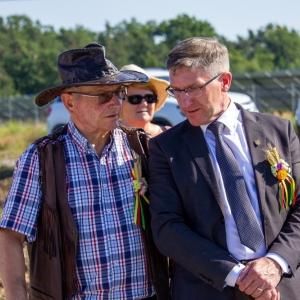 Otwarcie-farmy-fotowoltaicznej-fot-jakub-wieczorek011.jpg