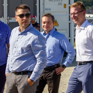 Otwarcie-farmy-fotowoltaicznej-fot-jakub-wieczorek013.jpg