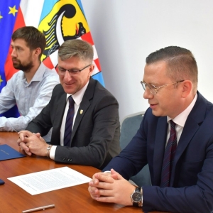 umowa-droga-chojnow-fot-zjak20.jpg