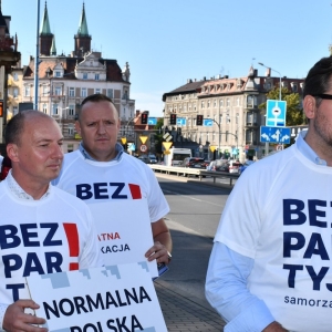 bezpartyjni-prezentacja-fot-zjak39.jpg