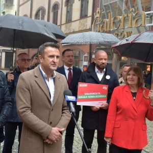 poparcie-dla-szmadzinskiej-fot-zjak55.jpg