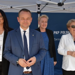kolej-wraca-do-zlotoryi-fot-zjak20.jpg