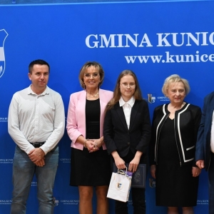 stypendia-gm-kunice-fot-ewajak105.jpg