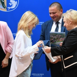 stypendia-gm-kunice-fot-ewajak208.jpg