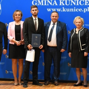 stypendia-gm-kunice-fot-ewajak226.jpg