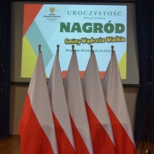 nagrody-gminy-wadroze-wielkie01.jpg