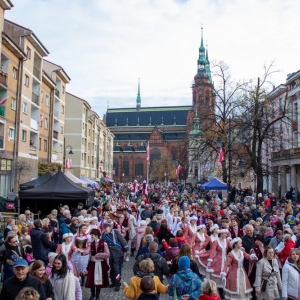 polonez-legnica-fot-jakub-wieczorek150.jpg
