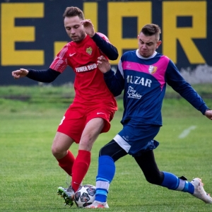 kolejarz-huzar-fot-jakub-wieczorek06.jpg