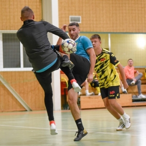 25.11.23-jaworska-liga-halowa-2-fot-bs052.JPG