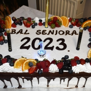 bal-seniora-fot-zjak001.jpg