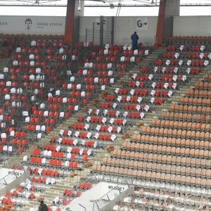 nowe-krzeselka-stadion-fot-zjak09.jpg
