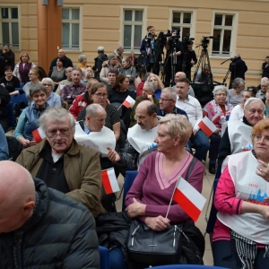 morawiecki-w-legnicy-fot-ewajak007.jpg