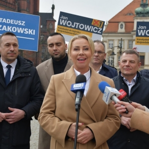 trzecia-droga-sejmik-fot-ewajak076.jpg