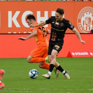 zaglebie-korona-fot-ewajak100.jpg