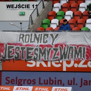 kibice-zl-korona-fot-ewajak105.jpg