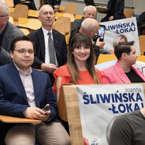 debata-kandydatow-fot-ewajak004.jpg