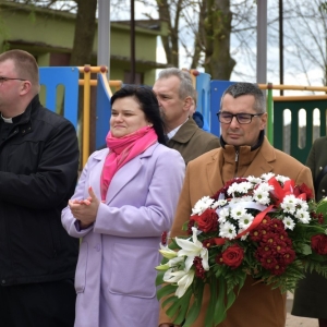 tablica-w-mikolajowicach-fot-zj078.jpg