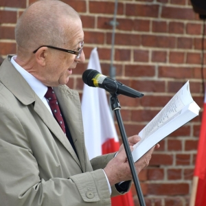 tablica-w-mikolajowicach-fot-zj089.jpg