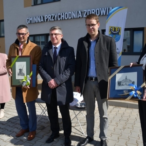 przychodnia-legnickie-pole-fot-ewajak167.jpg