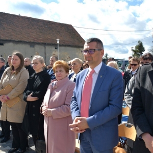 przychodnia-legnickie-pole-fot-ewajak232.jpg