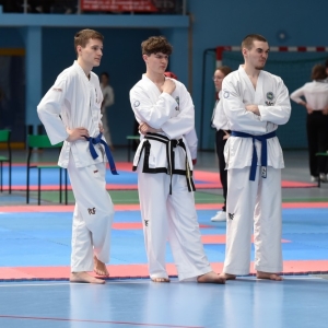 06.04.24-mistrzostwa-juniorow-i-juniorow-mlodszych-w-taekwondo-zlotoryja_57.jpg