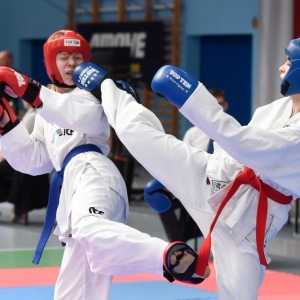 06.04.24-mistrzostwa-juniorow-i-juniorow-mlodszych-w-taekwondo-zlotoryja_72.jpg