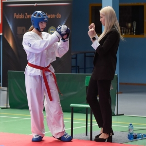 06.04.24-mistrzostwa-juniorow-i-juniorow-mlodszych-w-taekwondo-zlotoryja_74.jpg