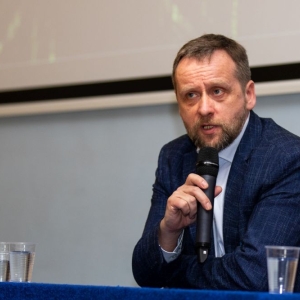 konferencja-ta32.jpg