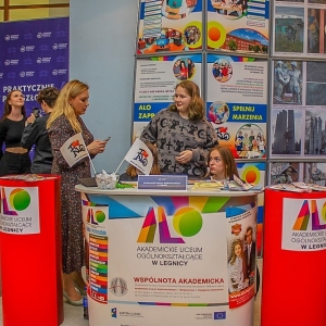 targi-edukacyjne-witelo-fot-jakub-wieczorek018.jpg