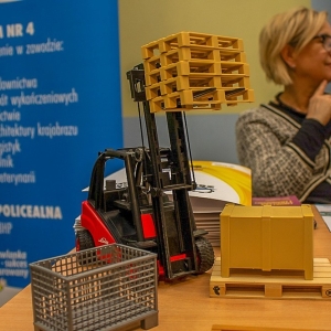 targi-edukacyjne-witelo-fot-jakub-wieczorek083.jpg