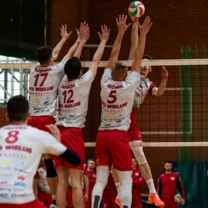 Ikar-Legnica-WKS-Wielun-fot-jakub-wieczorek13.jpg