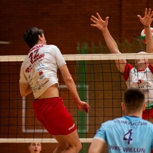 Ikar-Legnica-WKS-Wielun-fot-jakub-wieczorek18.jpg