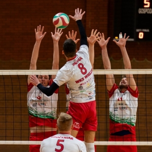 Ikar-Legnica-WKS-Wielun-fot-jakub-wieczorek23.jpg