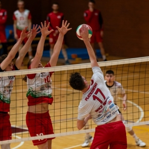 Ikar-Legnica-WKS-Wielun-fot-jakub-wieczorek65.jpg