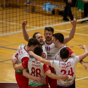 Ikar-Legnica-WKS-Wielun-fot-jakub-wieczorek73.jpg
