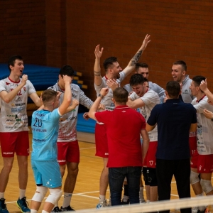 Ikar-Legnica-WKS-Wielun-fot-jakub-wieczorek83.jpg