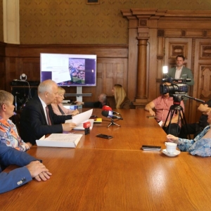pozegnianie-z-mediami-fot-um09.jpg