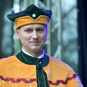 korowod-zlotoryja-fot-zjak242.jpg